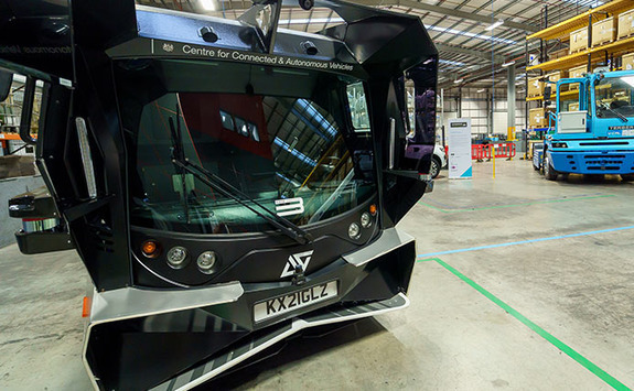 Self-driving lorry